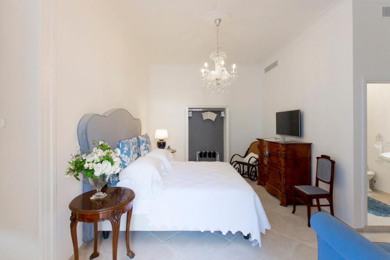 Palazzo Cacace Relais Hotel Meta Bagian luar foto