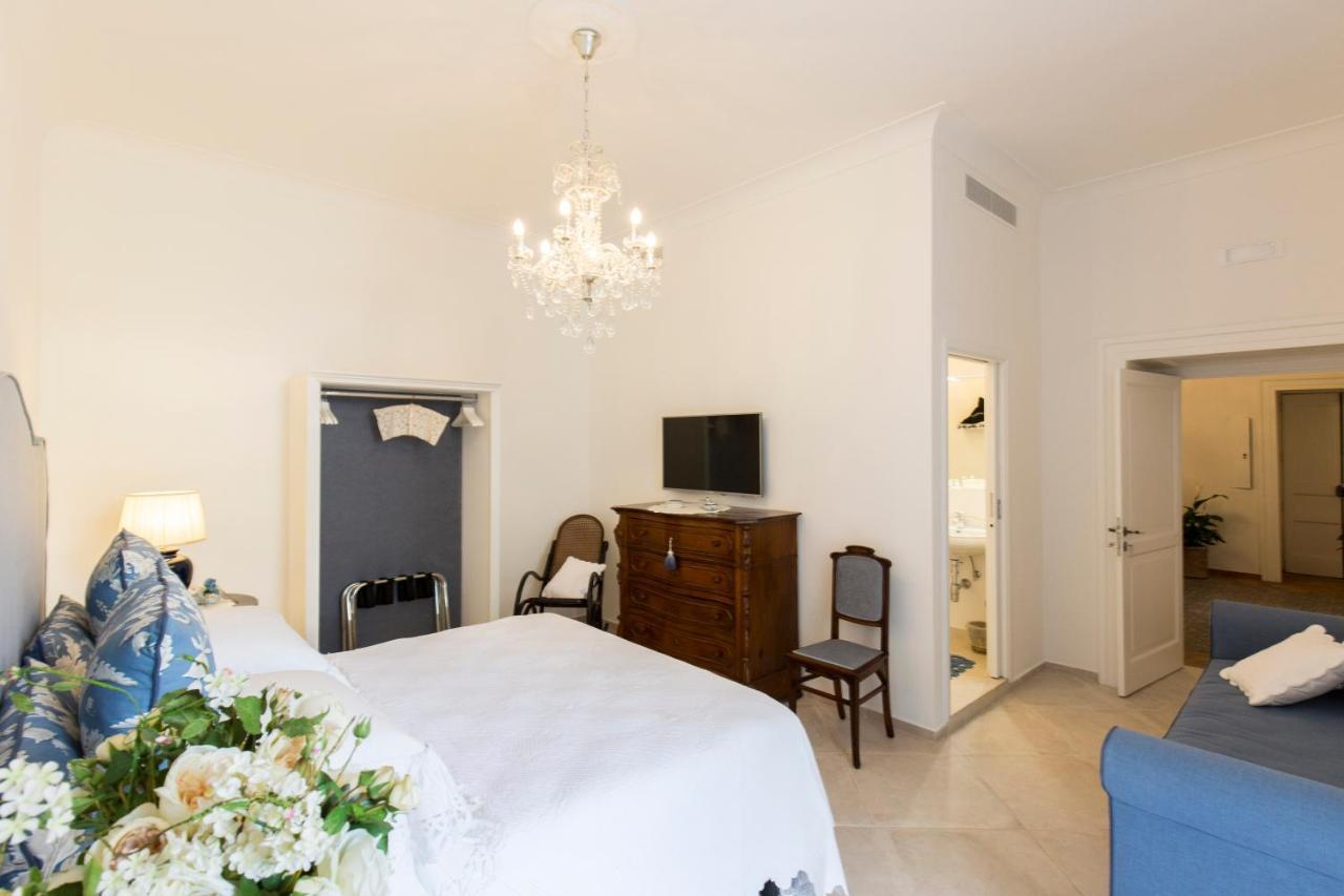 Palazzo Cacace Relais Hotel Meta Bagian luar foto